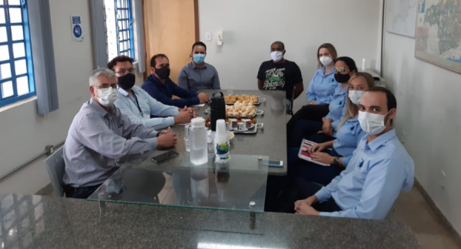 EQUIPE DO CISAB SUL E ARISSMIG REALIZAM VISITA DE CORTESIA AO SAAE