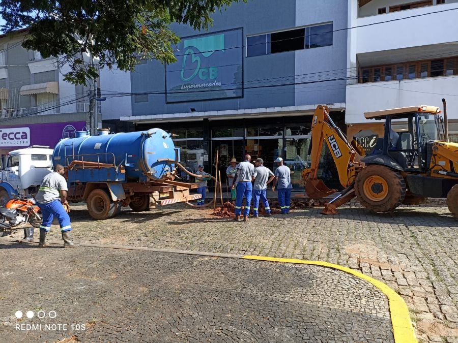 SAAE realiza manutenção nas avenidas de Boa Esperança